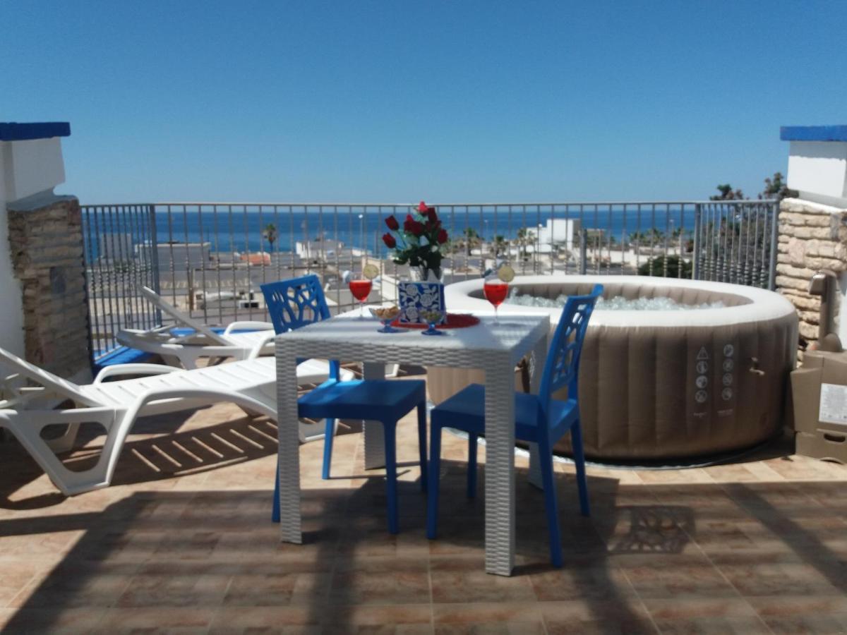 Aparthotel Riflesso Sul Mare Marina di Mancaversa Exteriér fotografie