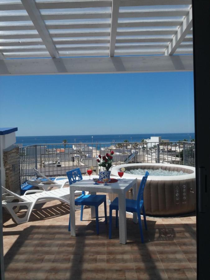 Aparthotel Riflesso Sul Mare Marina di Mancaversa Pokoj fotografie